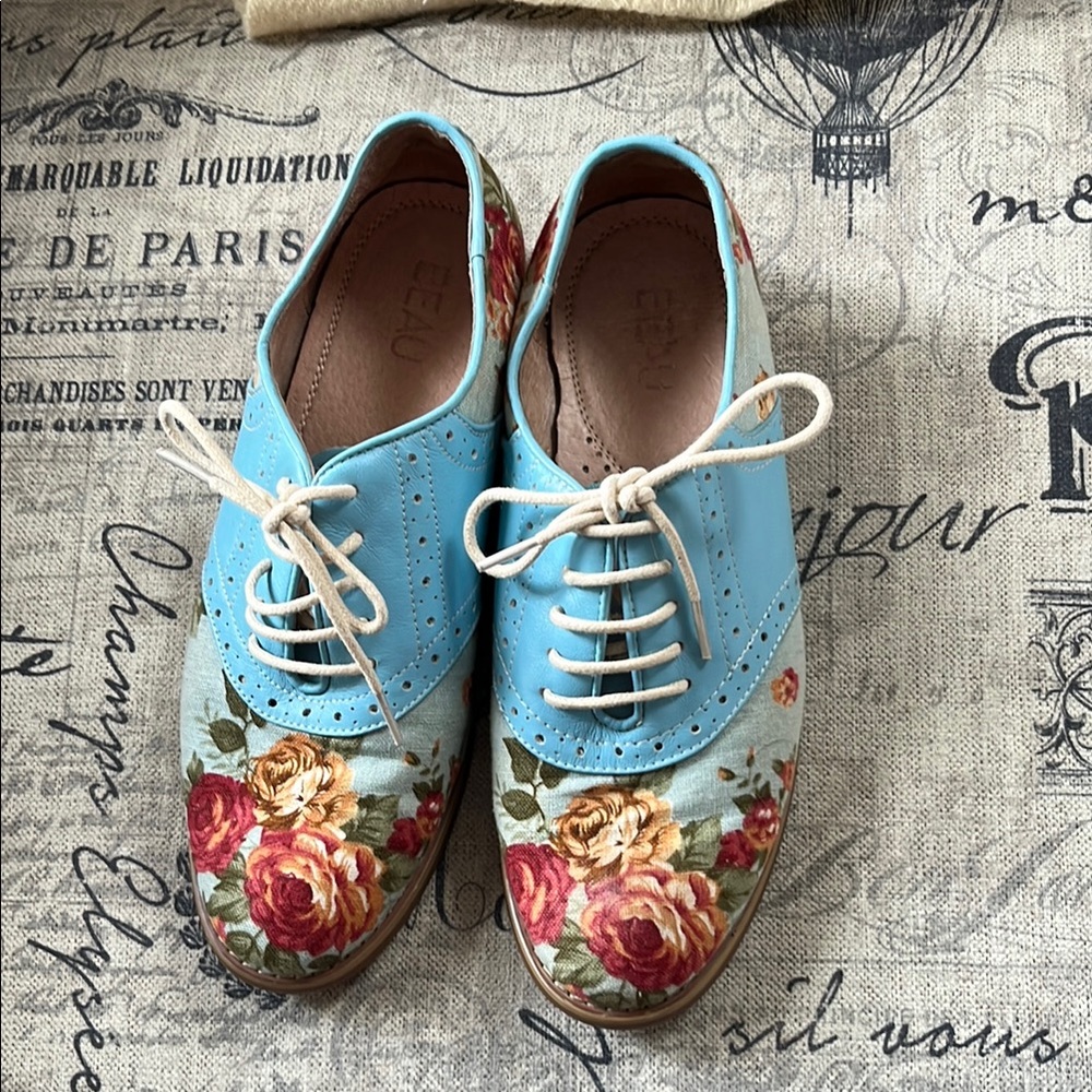 Floral Blue Oxford Lace-Up Shoes - Women leather and canvas